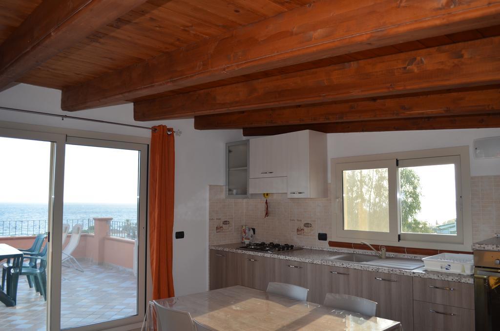 Terrazza Sul Golfo Degli Angeli Villa Capitana Luaran gambar