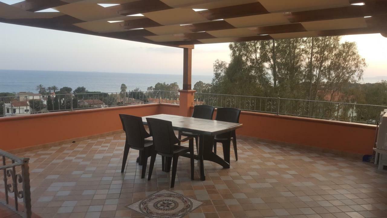 Terrazza Sul Golfo Degli Angeli Villa Capitana Luaran gambar